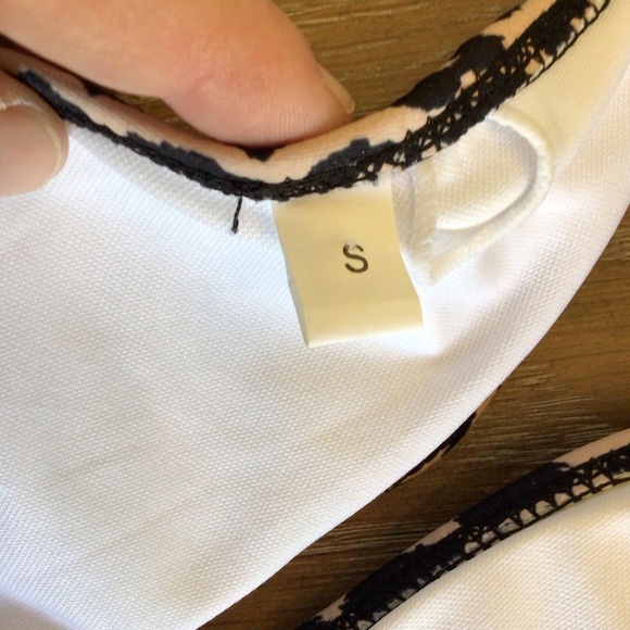 NWOT Womens Leopard Print Tie Wrap Around One Piece Swimsuit Size Small - Picture 10 of 13